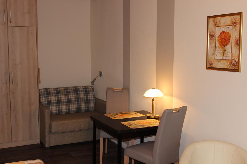 Jahnkes Gasthaus-Pension Garni Todesfelde 外观 照片