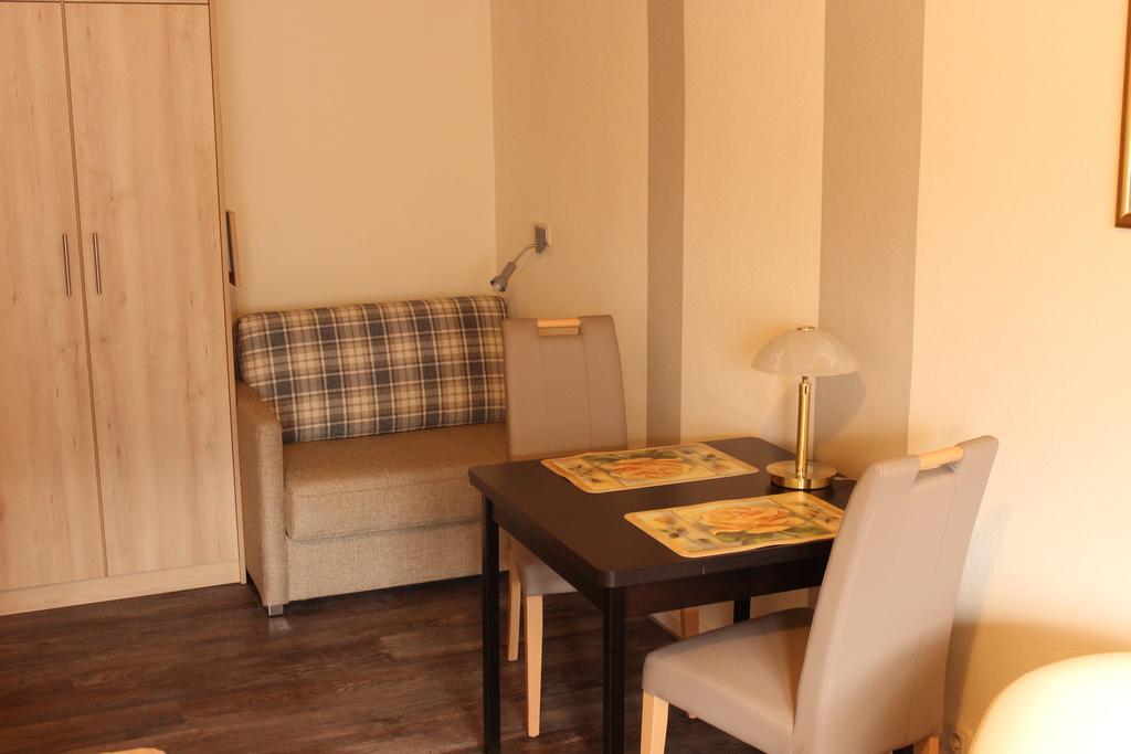 Jahnkes Gasthaus-Pension Garni Todesfelde 外观 照片